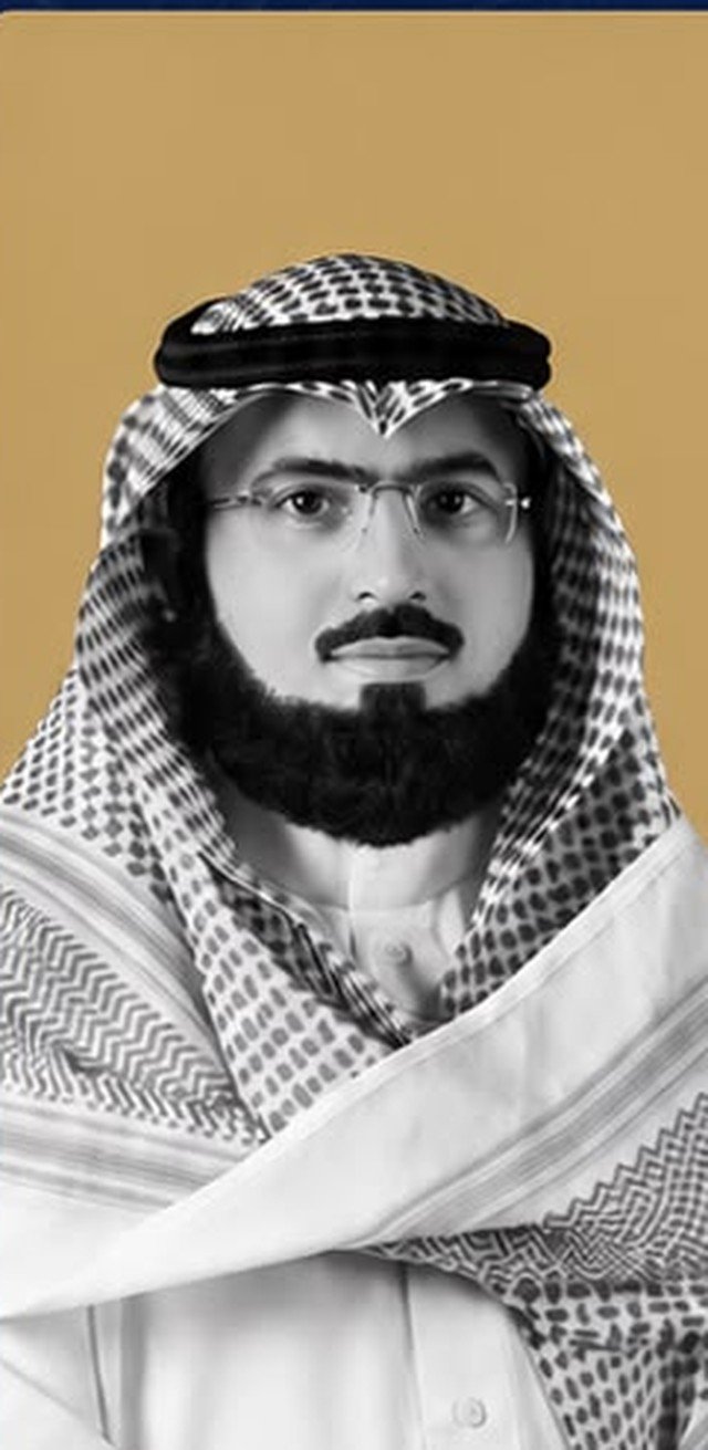 الأستاذ أحمد باتل الضخيل